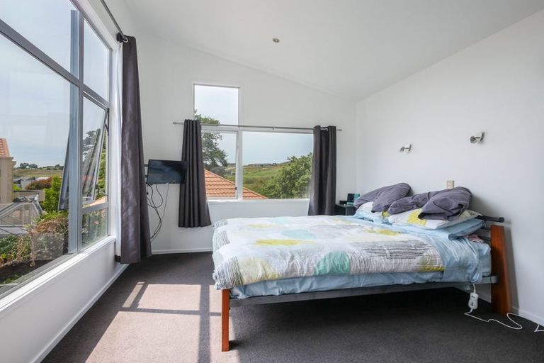 Photo of property in 8b Oakwood Place, Wanaka, 9305