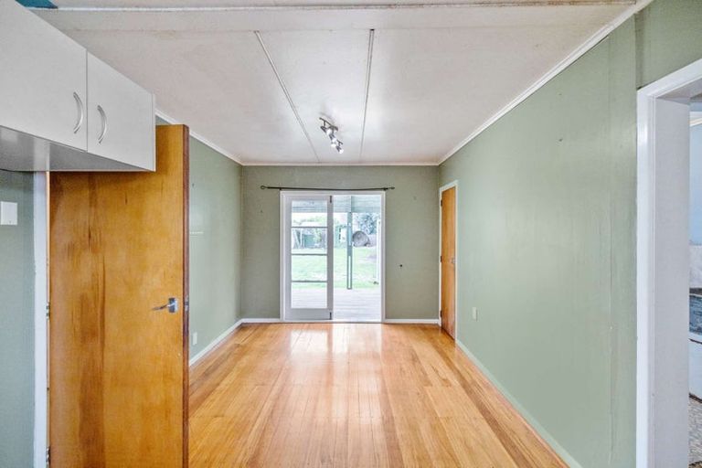 Photo of property in 10 Atkins Street, Patutahi, Gisborne, 4072