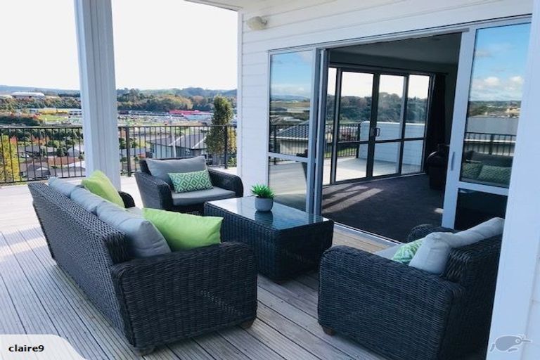 Photo of property in 12 Gyle Place, Pyes Pa, Tauranga, 3112