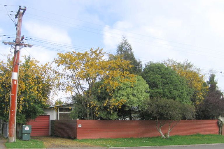 Photo of property in 18 Sunrise Avenue, Owhata, Rotorua, 3010