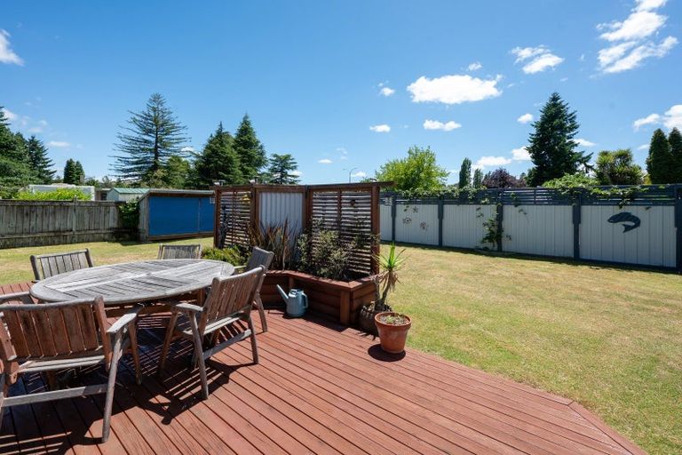 Photo of property in 137 Kenrigg Road West, Kinloch, Taupo, 3377
