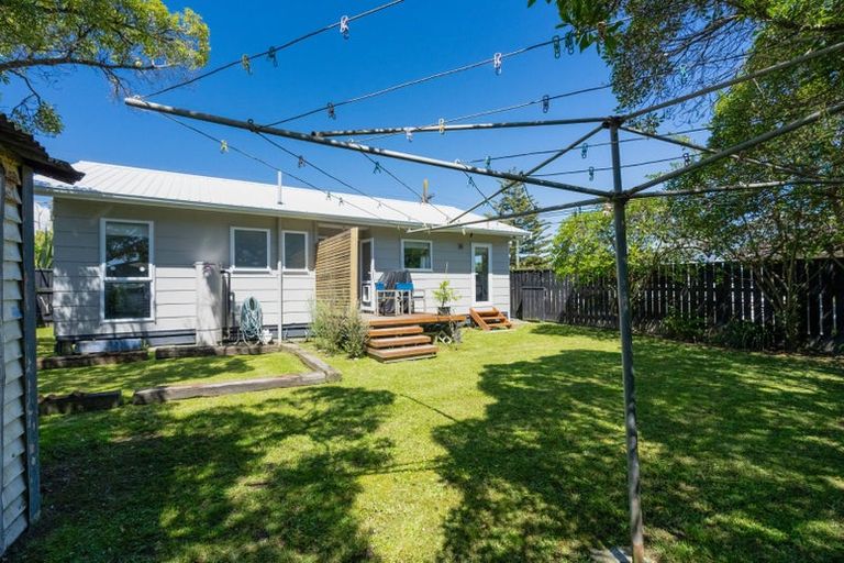Photo of property in 78 Atkinson Avenue, Otaki Beach, Otaki, 5512
