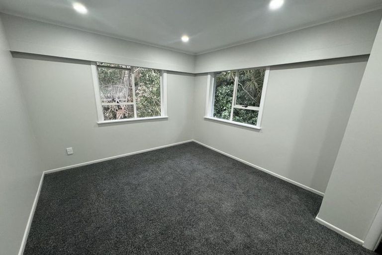 Photo of property in 1/36 Halver Road, Hillpark, Auckland, 2102
