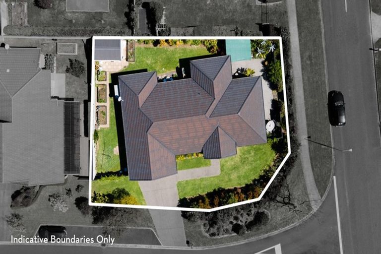 Photo of property in 2 Tranquil Grove, Omokoroa, 3114