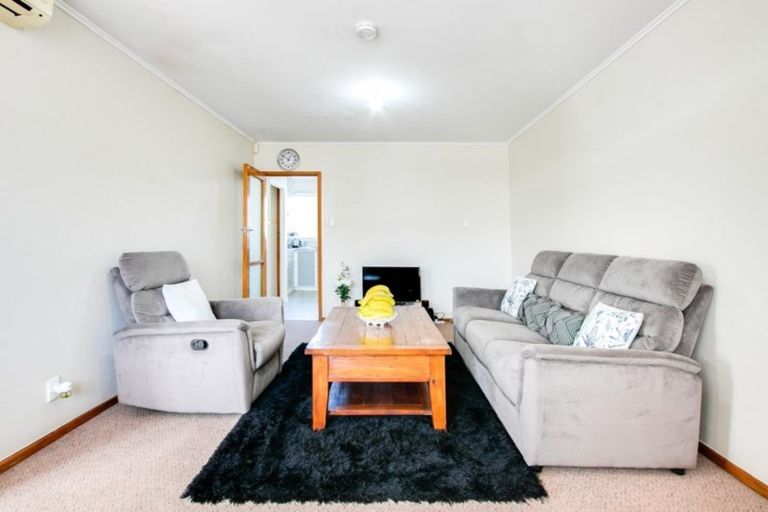 Photo of property in 4/608 Heretaunga Street East, Parkvale, Hastings, 4122