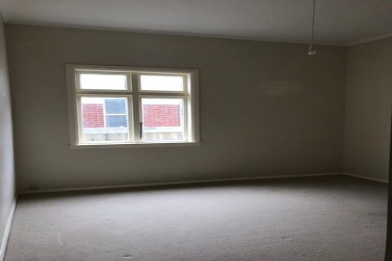 Photo of property in 3 Toru Street, Lyall Bay, Wellington, 6022