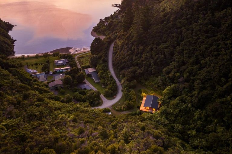 Photo of property in 1818 Port Underwood Road, Port Underwood, Picton, 7281