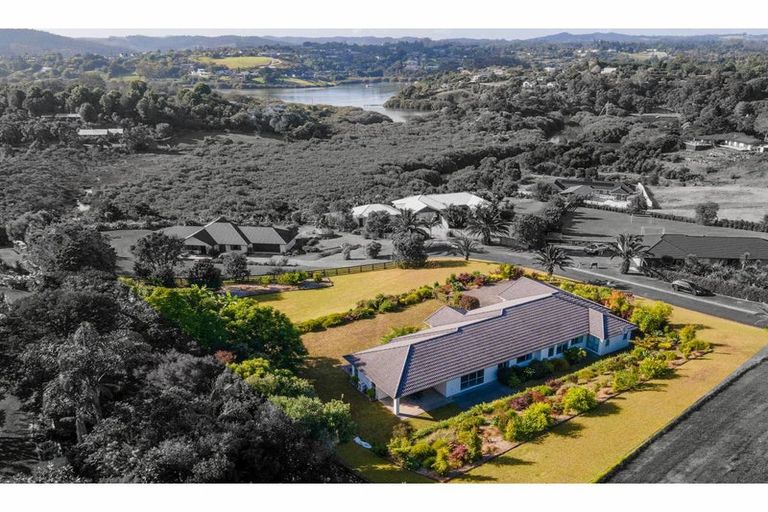 Photo of property in 7 Palm Drive, Kerikeri, 0294