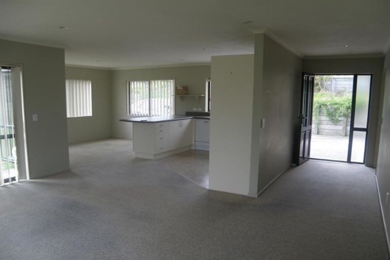 Photo of property in 30 Harry Shaw Way, Raumati South, Paraparaumu, 5032