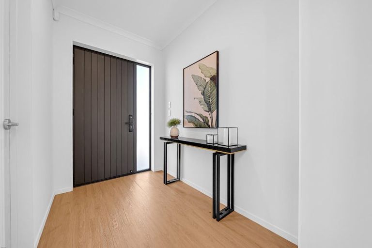 Photo of property in 29 Catalina Avenue, Rosehill, Papakura, 2113