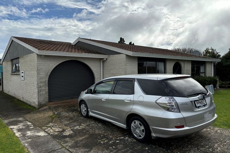 Photo of property in 402 Otumoetai Road, Otumoetai, Tauranga, 3110