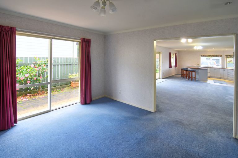 Photo of property in 12 Mckenna Street, Masterton, 5810