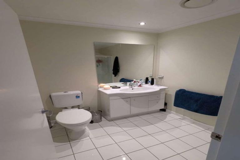 Photo of property in 3/27 The Rigi, Northland, Wellington, 6012