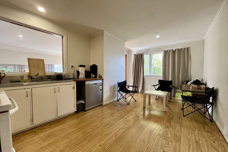 Photo of property in 157 Don Buck Road, Massey, Auckland, 0614