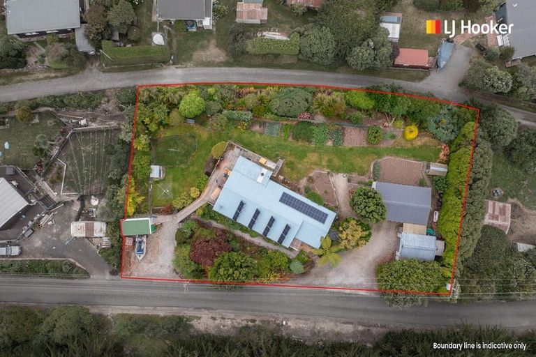 Photo of property in 156 Shag Point Road, Shag Point, Palmerston, 9482