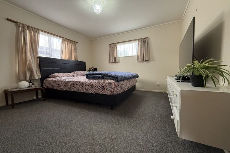 Photo of property in 20a Wilford Street, Wallaceville, Upper Hutt, 5018