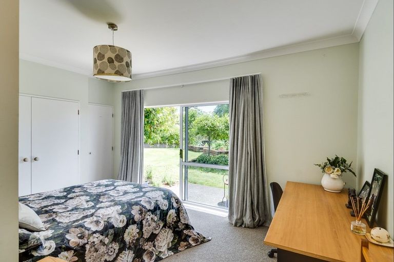 Photo of property in 74 Mchardy Street, Havelock North, 4130