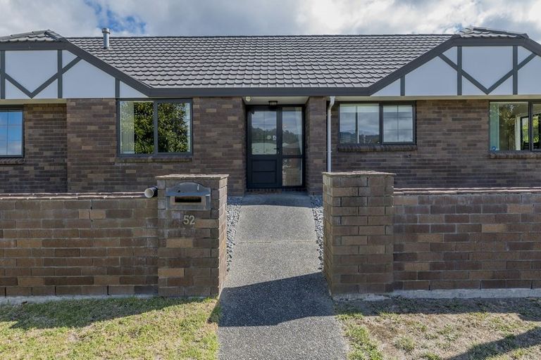 Photo of property in 52 Campion Road, Waikanae Beach, Waikanae, 5036