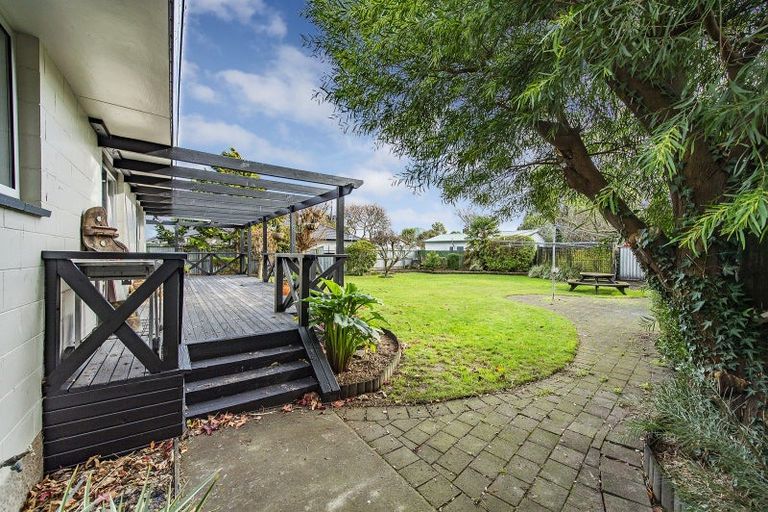 Photo of property in 14 Riwai Street, Templeton, Christchurch, 8042