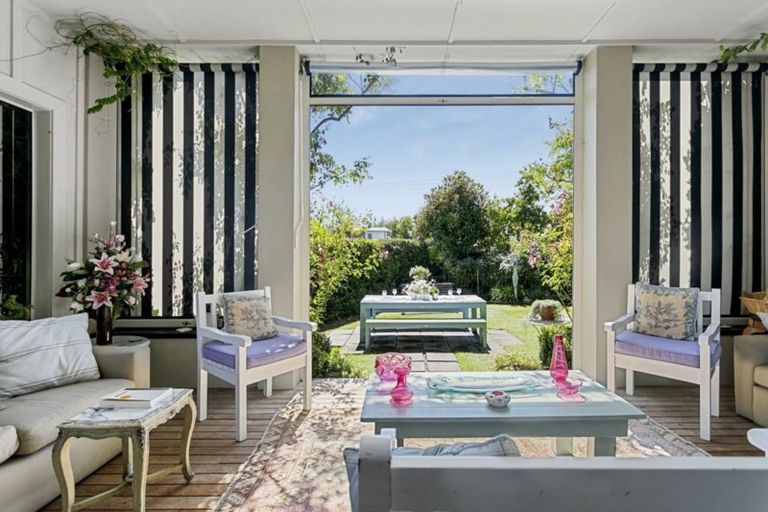 Photo of property in 85 Rainbow Drive, Rainbow Point, Taupo, 3330