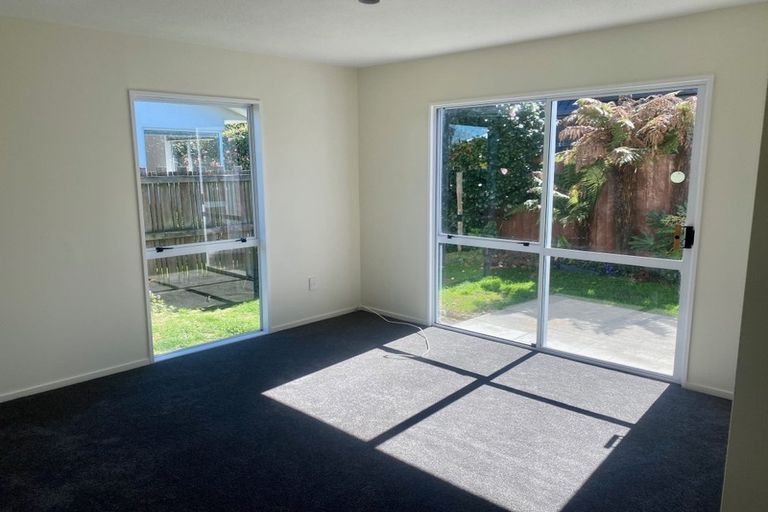 Photo of property in 2/49 Westgrove Avenue, Avonhead, Christchurch, 8042
