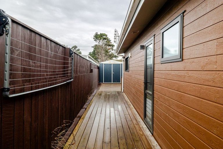 Photo of property in 71 Punga Street, Tangimoana, 4822