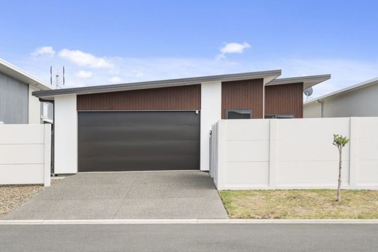 Photo of property in 79 Coast Boulevard, Papamoa Beach, Papamoa, 3118