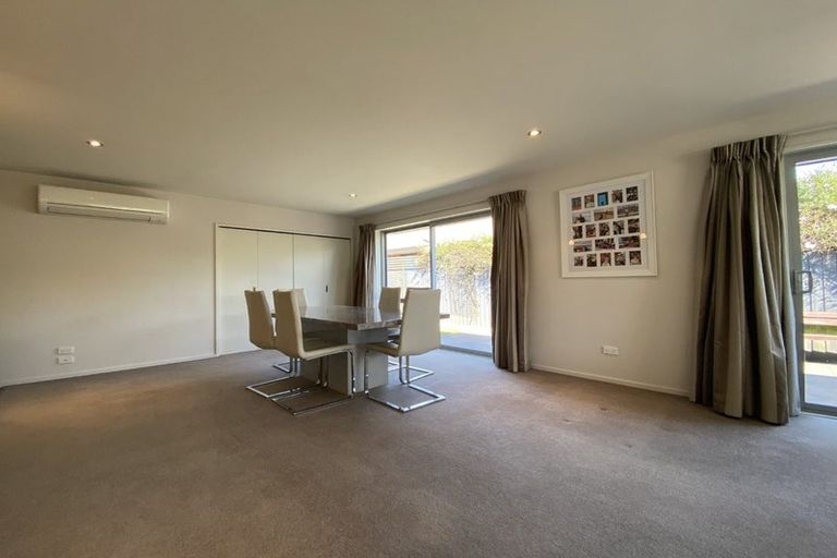 Photo of property in 10a Grassmere Street, Papanui, Christchurch, 8052