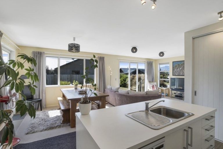 Photo of property in Snowberry Street, Albert Town, Wanaka, 9305