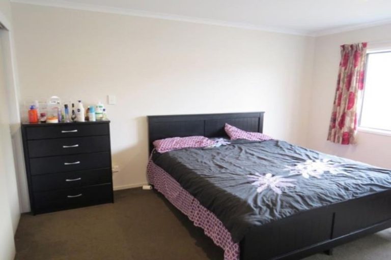 Photo of property in 35 Cyrus Street, Whalers Gate, New Plymouth, 4310
