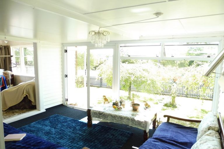 Photo of property in 83 Cordelia Street, Stratford, 4332