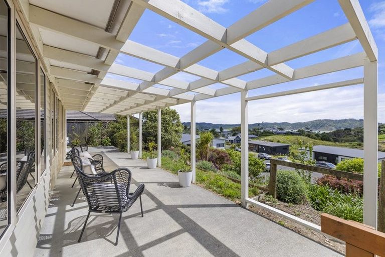 Photo of property in 12 Mahana Place, Raglan, 3225
