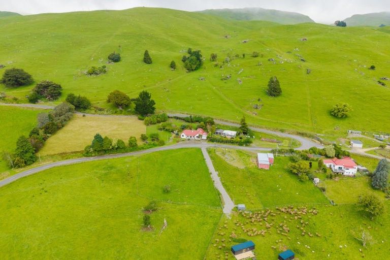 Photo of property in 2649 Pahiatua Pongaroa Road, Makuri, Pahiatua, 4989