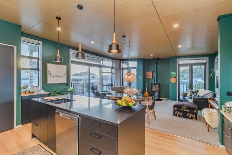 Photo of property in 61 Kent Avenue, Waitarere Beach, Levin, 5510