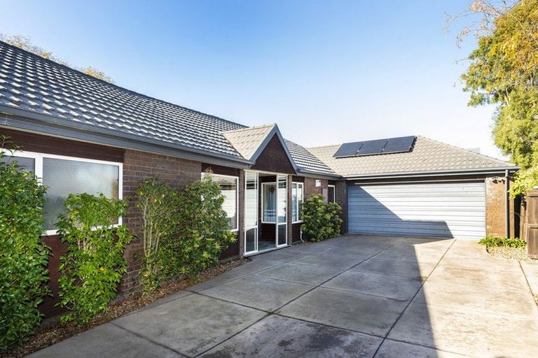 Photo of property in 32 Brigham Drive, Halswell, Christchurch, 8025