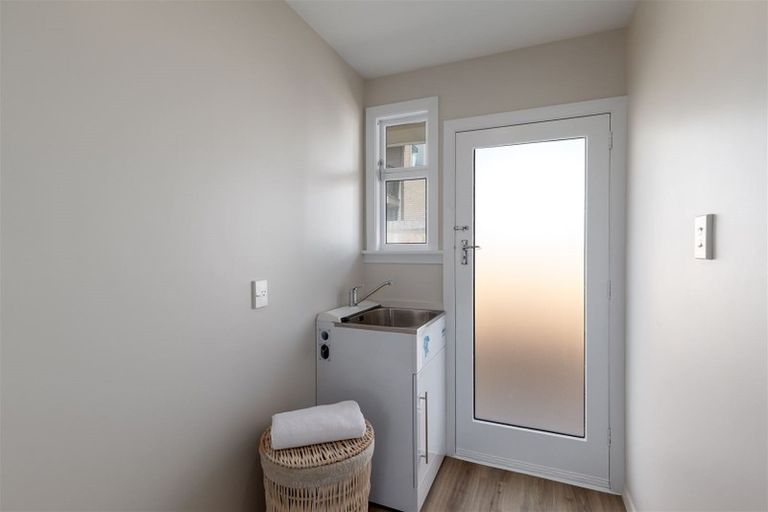 Photo of property in 2/36 Condell Avenue, Papanui, Christchurch, 8053