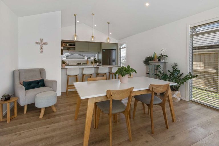 Photo of property in 29 Kotiate Street, Papamoa Beach, Papamoa, 3118