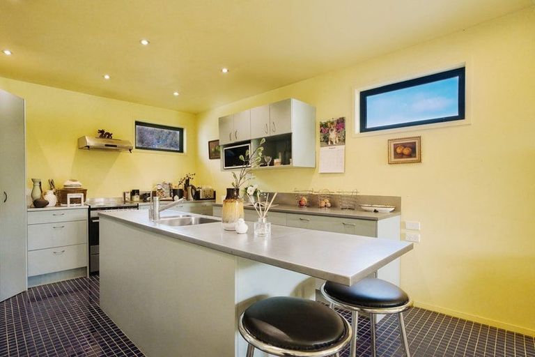 Photo of property in 5 Roseneath Place, Birkdale, Auckland, 0626