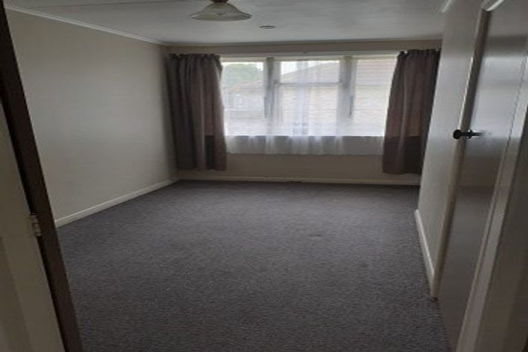 Photo of property in 39 Kenney Crescent, Fairfield, Hamilton, 3214