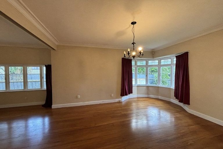 Photo of property in 27 Princes Street, Pukekohe, 2120