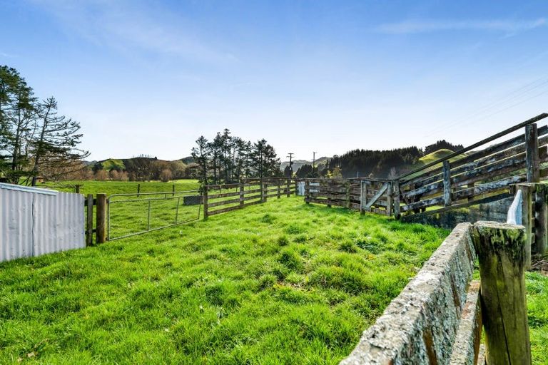 Photo of property in 2625 Ohura Road, Strathmore, Stratford, 4392