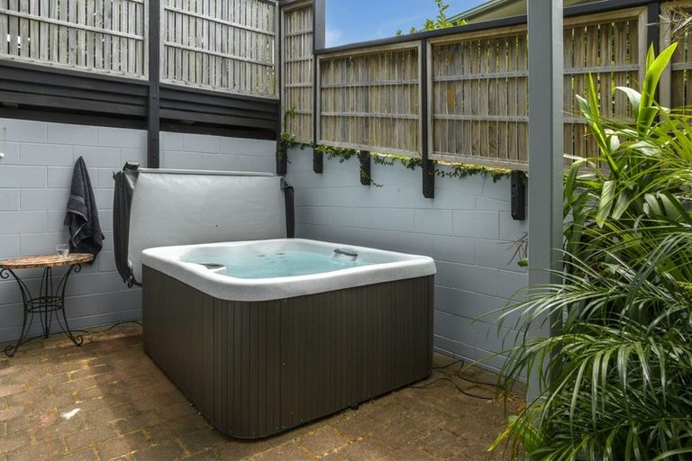 Photo of property in 23b Tui Street, Mount Maunganui, 3116