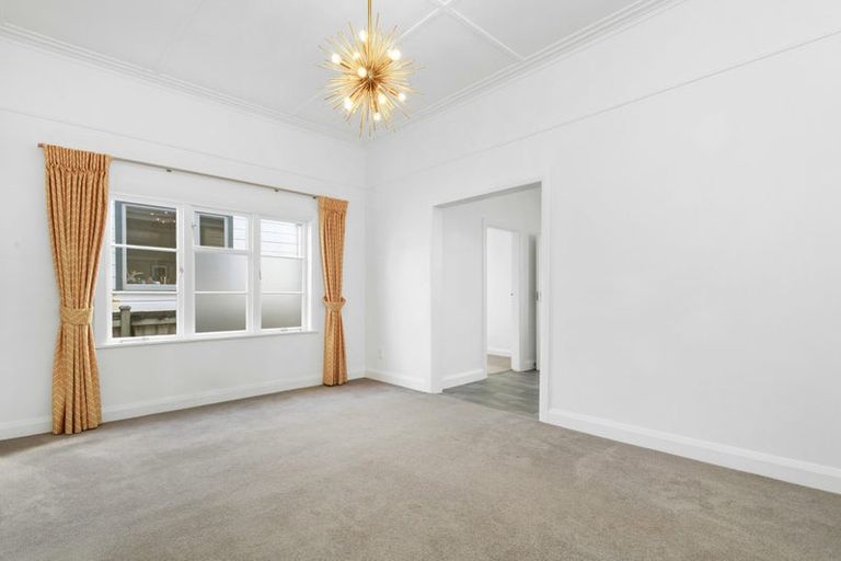 Photo of property in 8 Hector Street, Petone, Lower Hutt, 5012