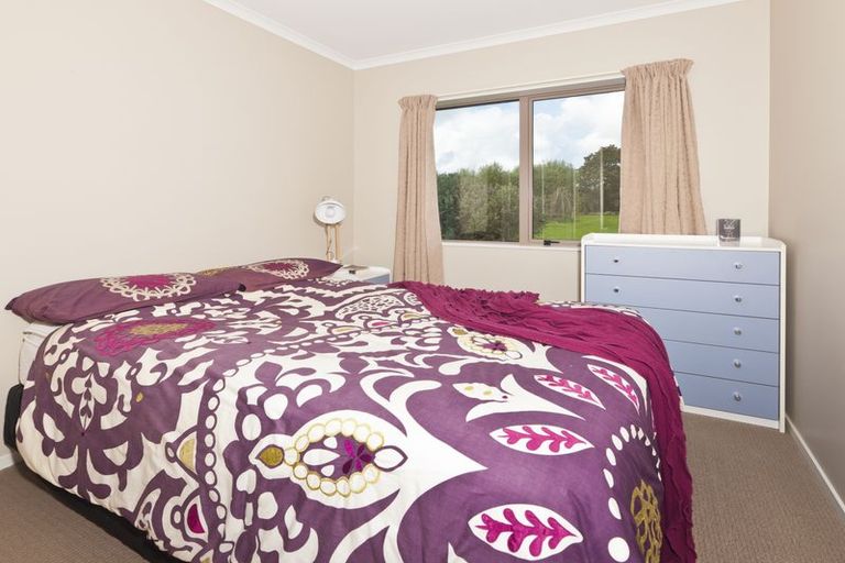 Photo of property in 8 Cairn Way, Te Kamo, Kamo, 0185