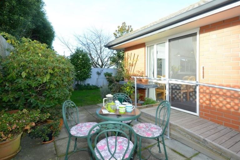 Photo of property in 2/74 Russley Road, Russley, Christchurch, 8042