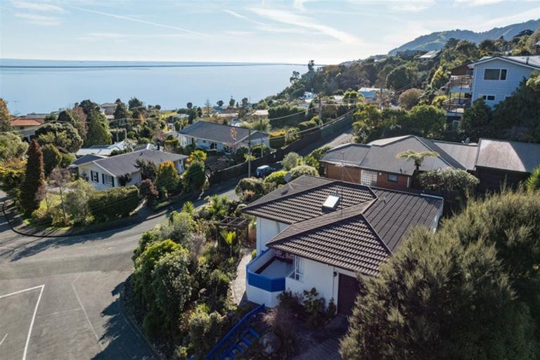 Photo of property in 1 Garin Heights, Atawhai, Nelson, 7010