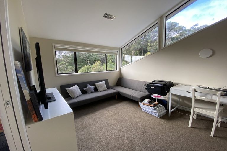 Photo of property in 285 Konini Road, Titirangi, Auckland, 0604