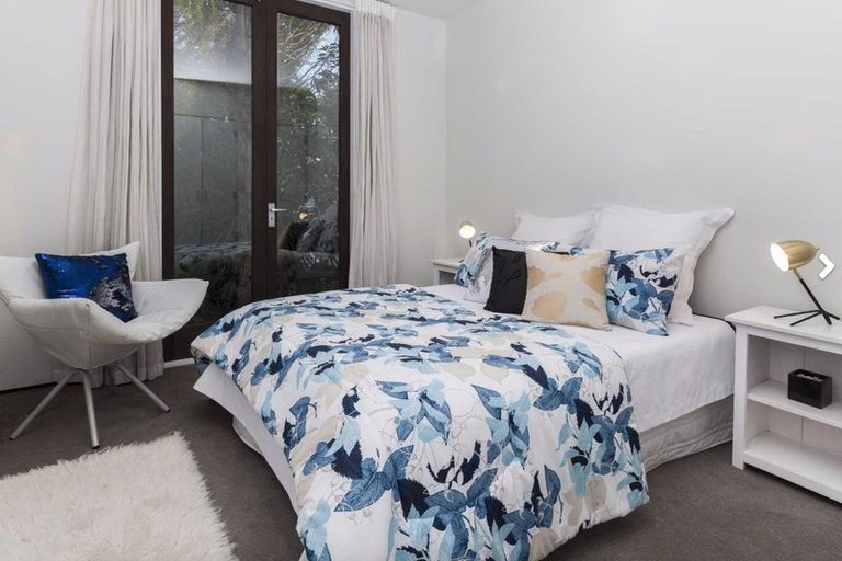 Photo of property in 100a Glandovey Road, Fendalton, Christchurch, 8052