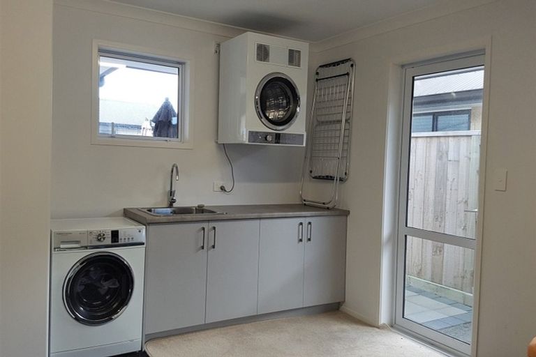 Photo of property in 56 Te Kio Crescent, Papamoa Beach, Papamoa, 3118