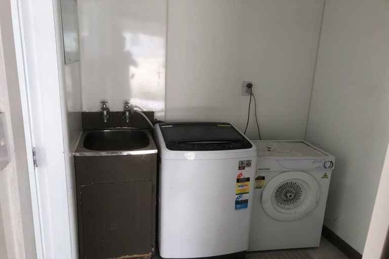 Photo of property in 38 Macdonald Crescent, Te Aro, Wellington, 6011